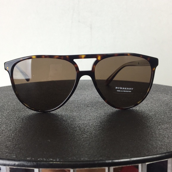 Burberry Accessories - BURBERRY SUNGLASSES